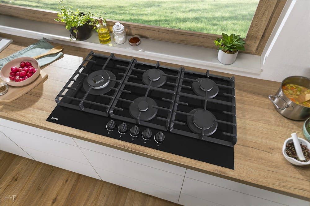 כיריים גז gorenje בגימור זכוכית שחורה 90 סמ דגם GCW951B