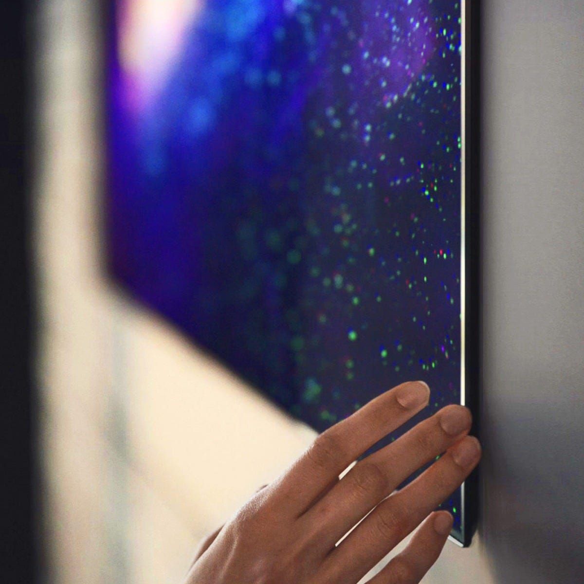 טלוויזיה 65 חכמה LG OLED ברזולוציית 4K דגם: OLED65GX מתצוגה