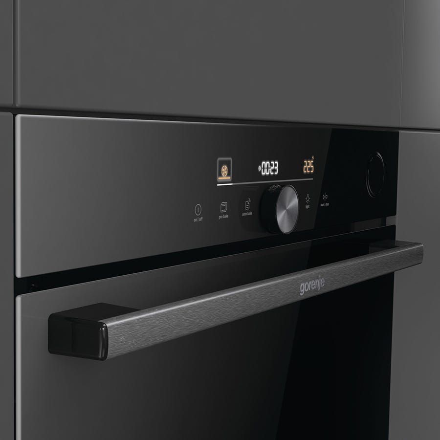 תנור בנוי  gorenje בגימור נירוסטה שחורה 60 סמ דגם BSA6747DGWI