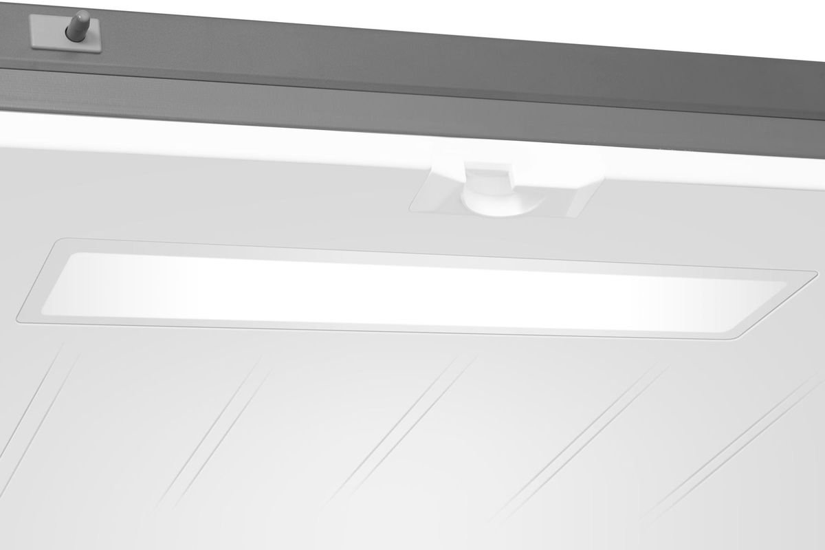 מקרר Hisense ארבע דלתות עם בר חיצוני בנפח 584 ליטר נטו דגם RQ760N4SASE בצבע נירוסטה
