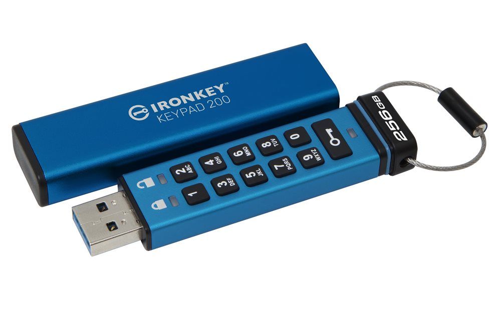 דיסק און קי מוצפן Kingston IronKey Keypad 200 בנפח 256GB עם מקלדת PIN, חיבור USB-A ו-USB-C, תקן FIPS 140-3 Level 3