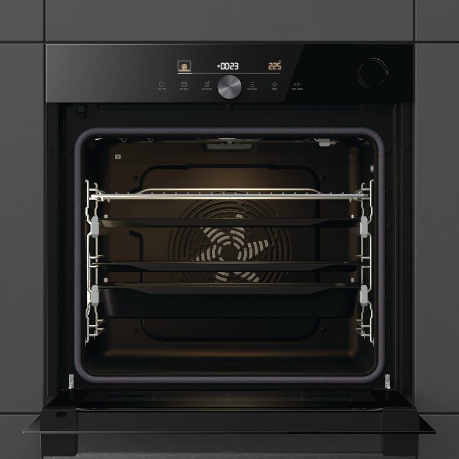 תנור בנוי פירולטי  gorenje בגימור זכוכית שחורה 60 סמ דגם BPSA6747DGWI