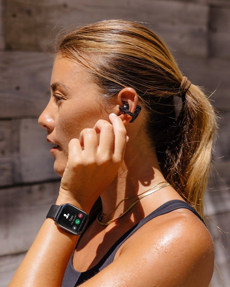 אוזניות ספורט Amazfit דגם UP בצבע שחור