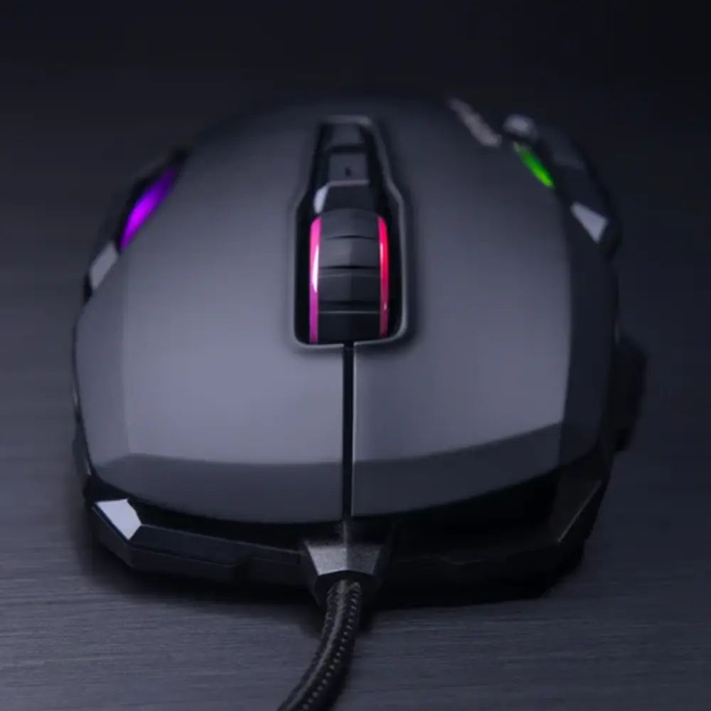 עכבר גיימינג ROCCAT Kone AIMO Remastered – חיישן Owl-Eye 16000 DPI – תאורת RGBA – חיבור קווי – שחור