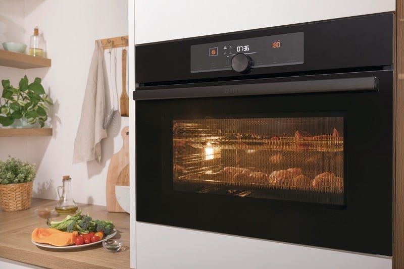 תנור בנוי gorenje משולב מיקרו דגם BCM4547A10BG