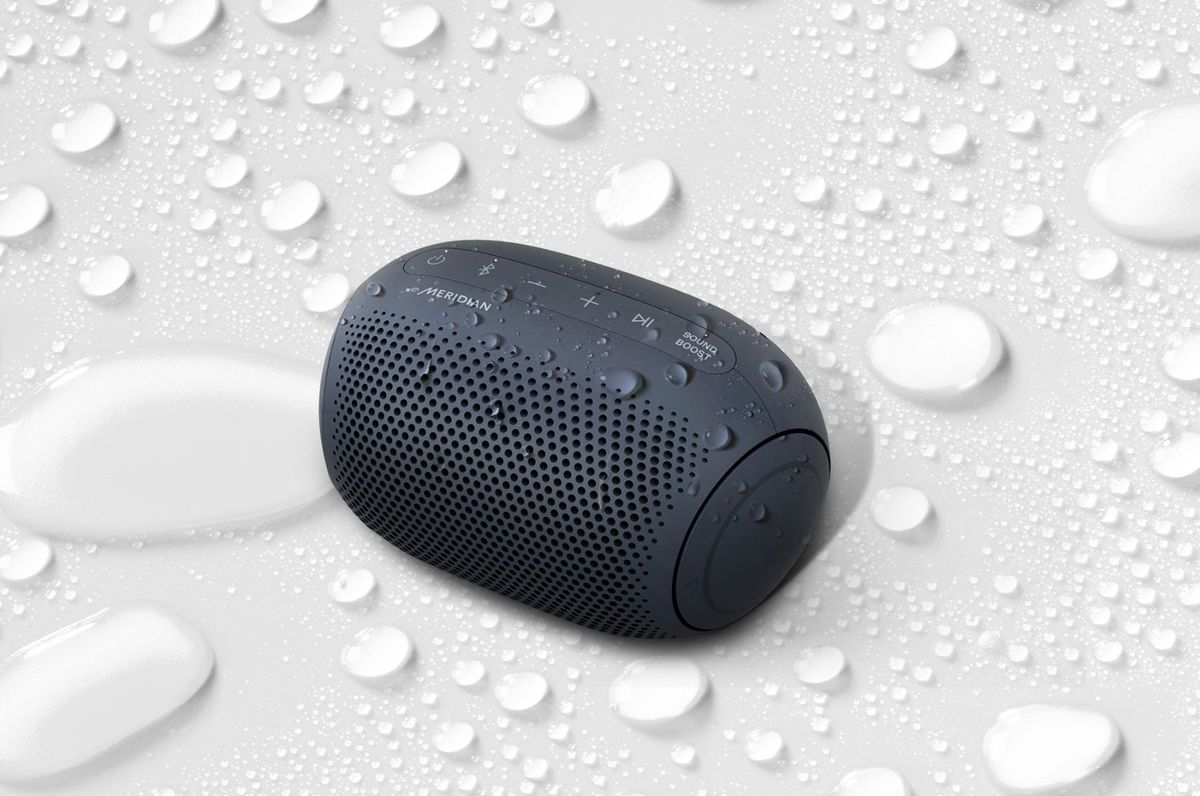 רמקול נייד LG XBOOM עם טכנולוגיית Meridian דגם PL2