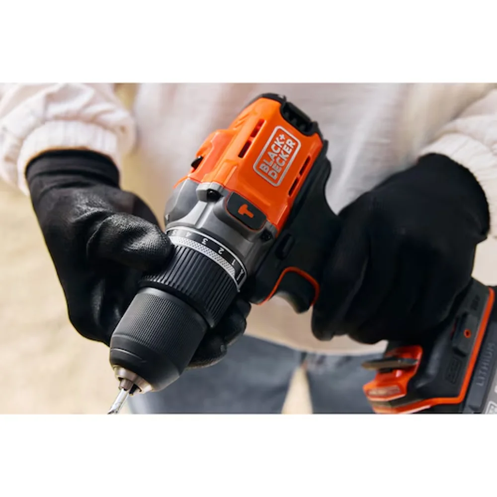 מקדחת פטיש BCD383D1XC-QW מבית BLACK&DECKER