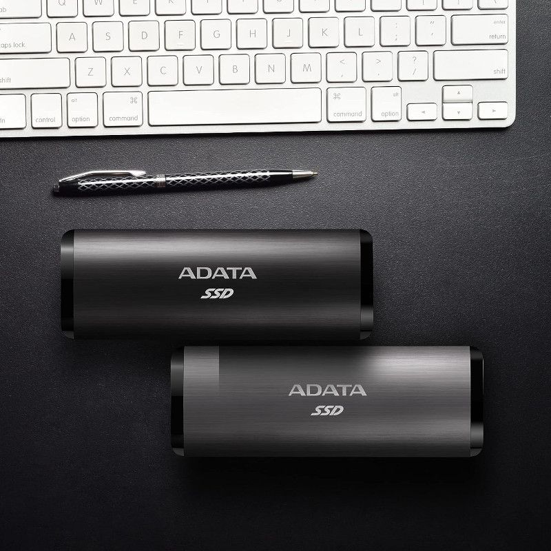 ADATA SE760 external SSD - ASE760-1TU32G2-CBK