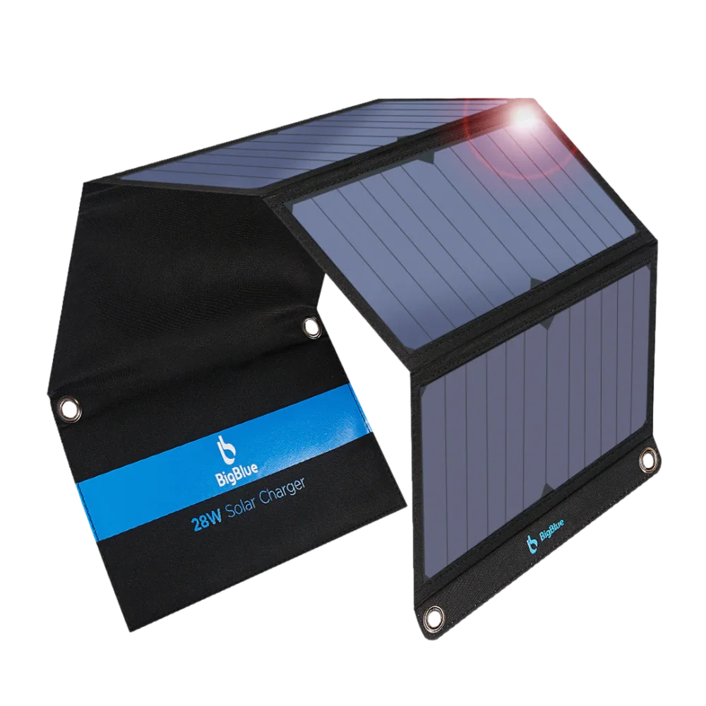 מטען סולארי BigBlue SolarPowa B428 – הספק 28W – שלוש יציאות USB Type-A – מתקפל – יעילות עד 24%