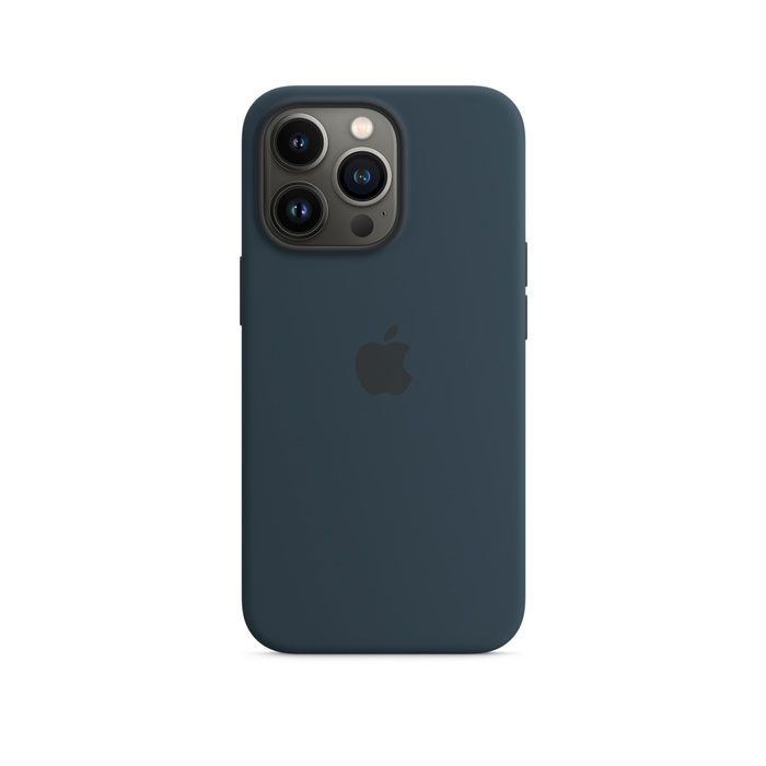 iPhone 13 Series Silicone Case with MagSafe - Product)RED)