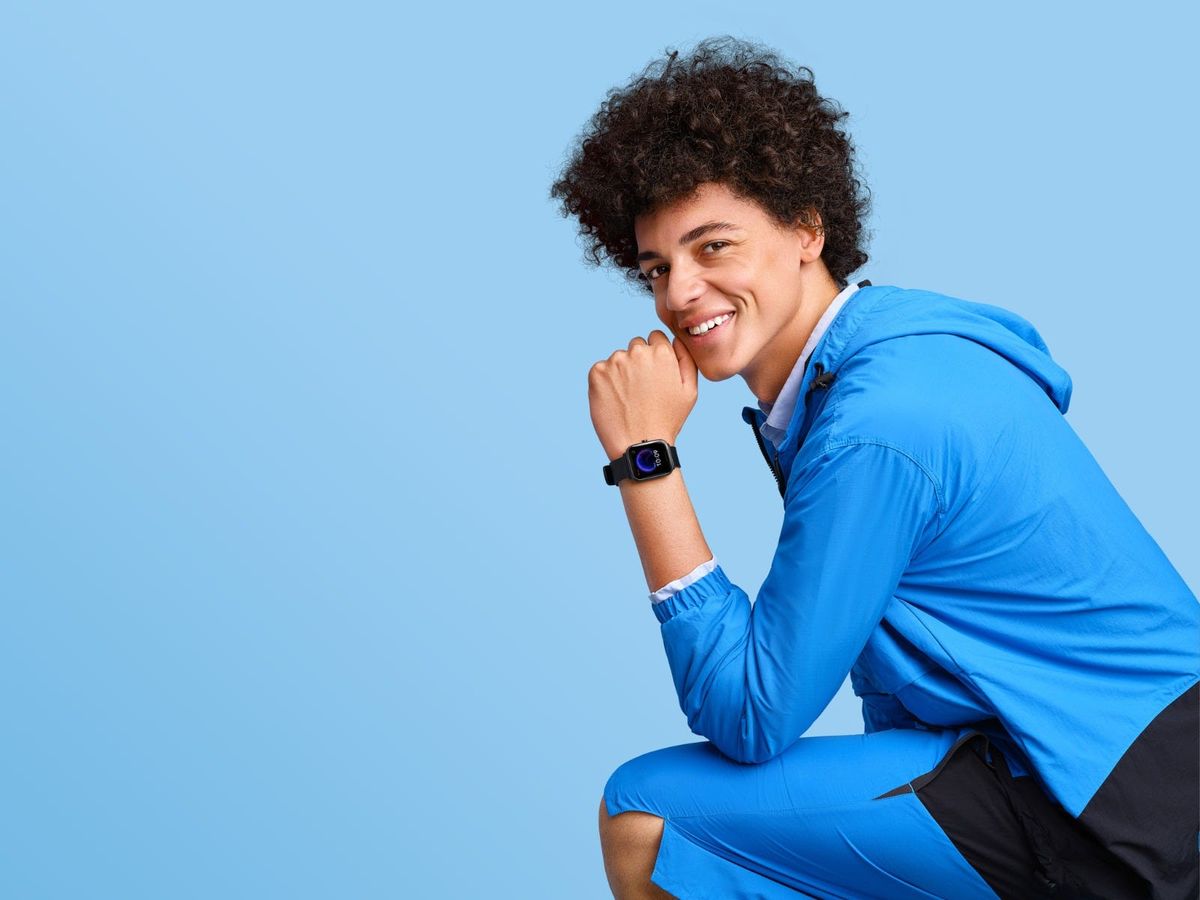 שעון חכם Amazfit דגם BIP U PRO צבע Black