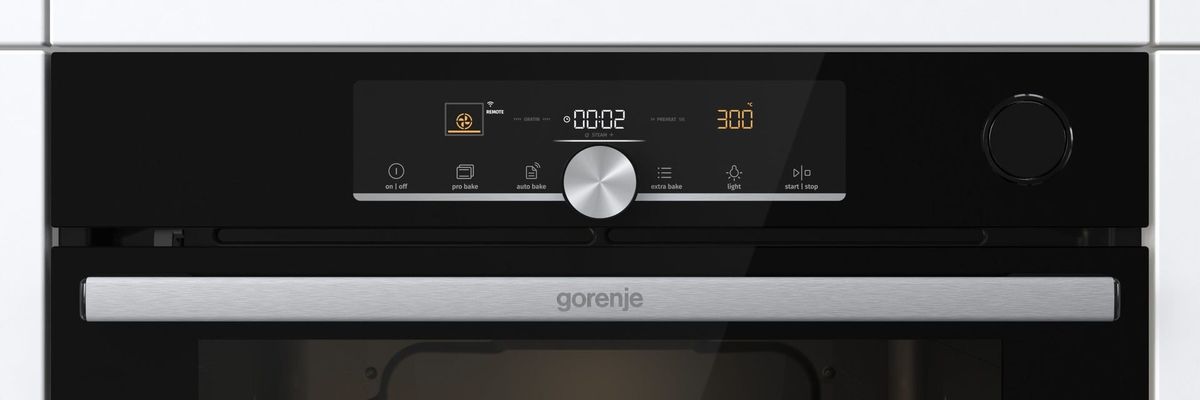תנור בנוי פירוליטי gorenje בגימור זכוכית שחורה דגם BPSAX6747A08BG