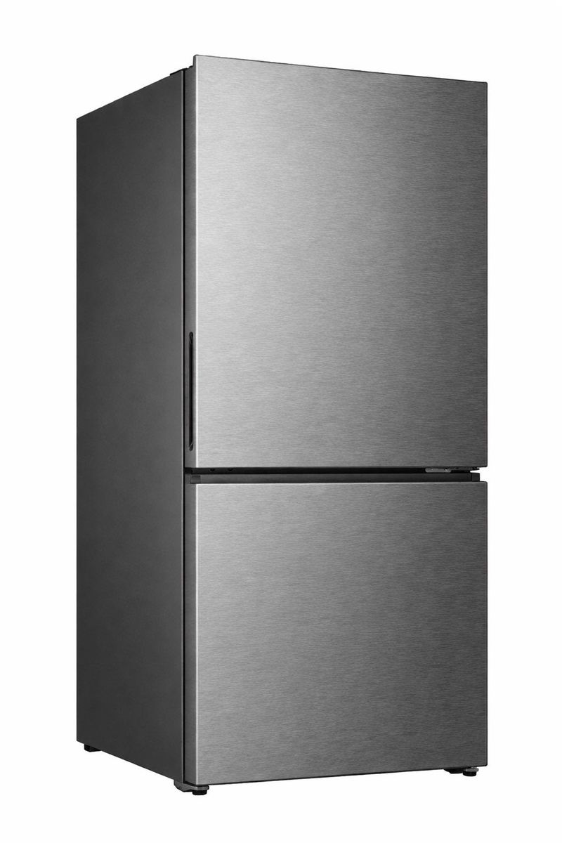 מקרר מקפיא תחתון Hisense – 629 ליטר נטו – דגם RB70-BKI – טיטניום