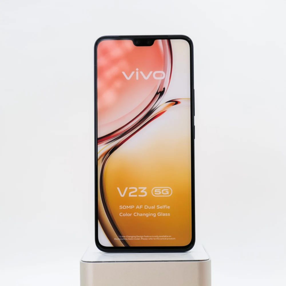 סמארטפון vivo V23 5G בצבע שחור חלל