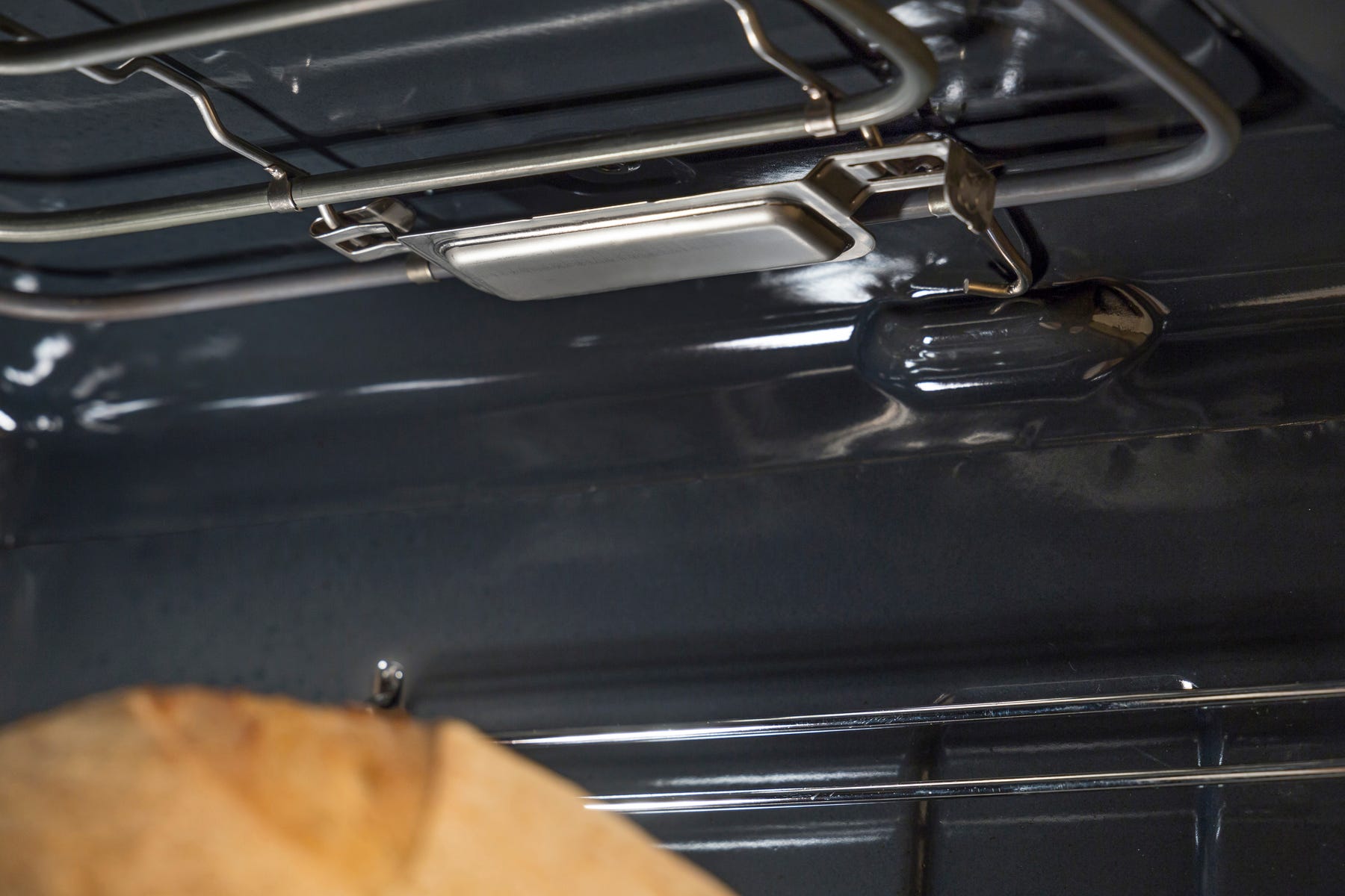 תנור בנוי gorenje פירוליטי בגימור נירוסטה בנפח 77 ליטר דגם BOS6737E13X – תמונה 3