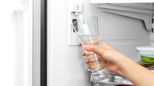 מקרר 3 דלתות Hisense מקפיא תחתון 752 ליטר נטו דגם RT-102B בצבע נירוסטה שחורה מוברשת – תמונה 5