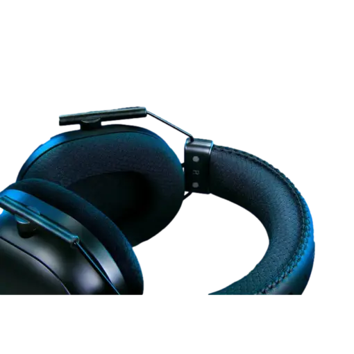 אוזניות RAZER BLACKSHARK V2 PRO FOR PLAYSTATION בצבע שחור