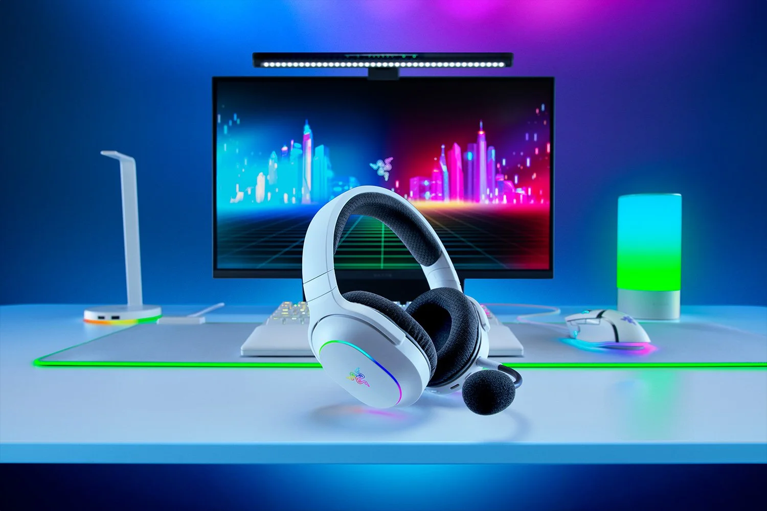 אוזניות גיימינג אלחוטיות Razer Barracuda X Chroma 2.4GHz Bluetooth רב פלטפורמתיות 70 שעות סוללה באחריות יבואן רשמי