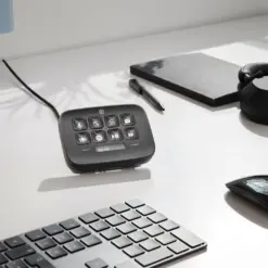 Alternative view of Elgato Stream Deck Neo – בקר שליטה חכם